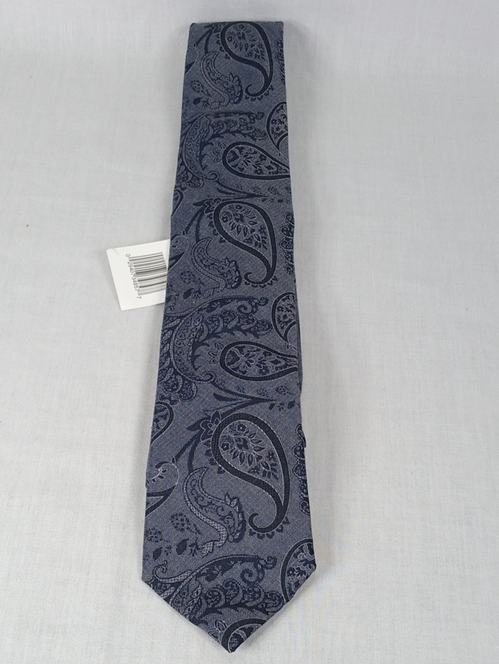 Michael Kors Navy & Gray Paisley Silk-Blend Tie NWT